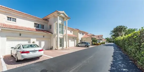 504 7th Square Vero Beach FL 32962