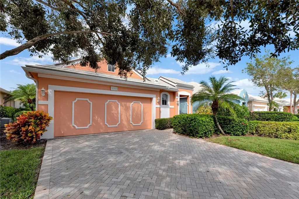 1420 Saint Catherines Circle Vero Beach FL 32967