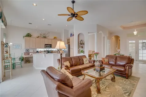 885 Island Club Lane Vero Beach FL 32963