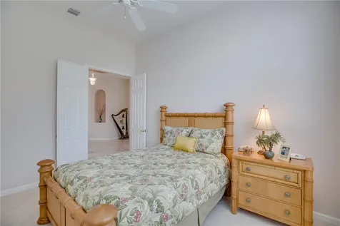 885 Island Club Lane Vero Beach FL 32963