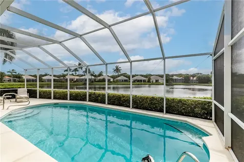 885 Island Club Lane Vero Beach FL 32963