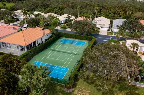 885 Island Club Lane Vero Beach FL 32963