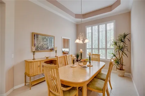 885 Island Club Lane Vero Beach FL 32963