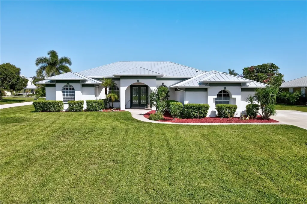 2960 70th Place Vero Beach FL 32967