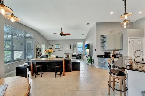 1725 Cassville Avenue Vero Beach FL 32966