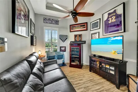 1725 Cassville Avenue Vero Beach FL 32966