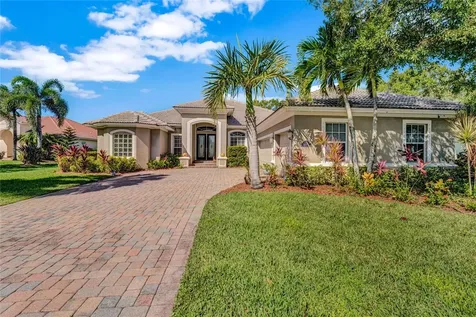1725 Cassville Avenue Vero Beach FL 32966
