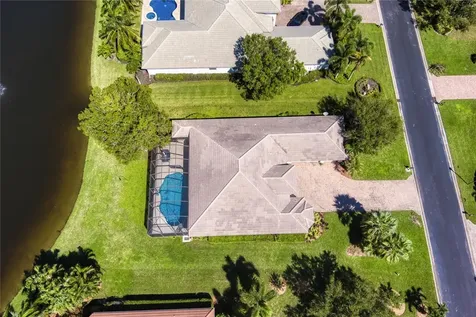 1725 Cassville Avenue Vero Beach FL 32966