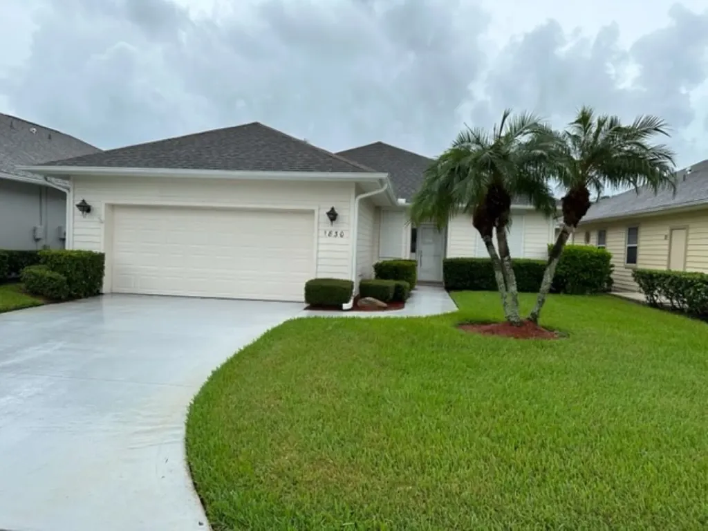 1830 Hawthorne Drive Vero Beach FL 32962