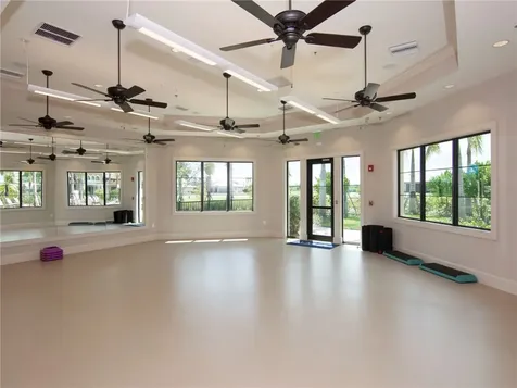 5207 Unity Square Vero Beach FL 32967