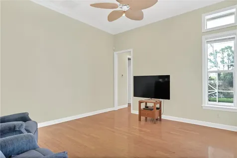 2980 Peachtree Street SW Vero Beach FL 32968