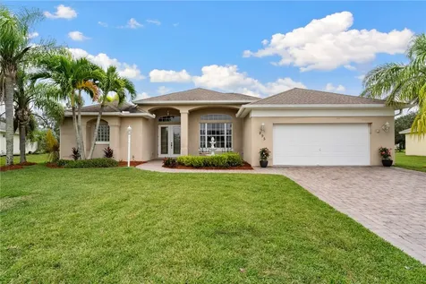 895 Sarina Terrace SW Vero Beach FL 32968