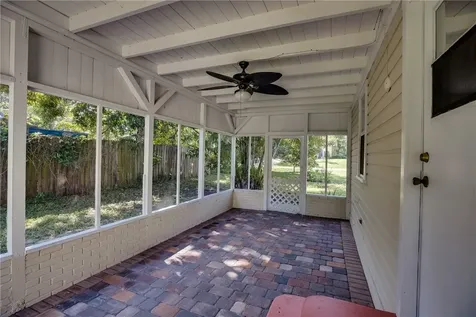 1170 10th Place Vero Beach FL 32960