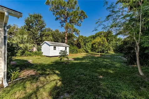 1170 10th Place Vero Beach FL 32960