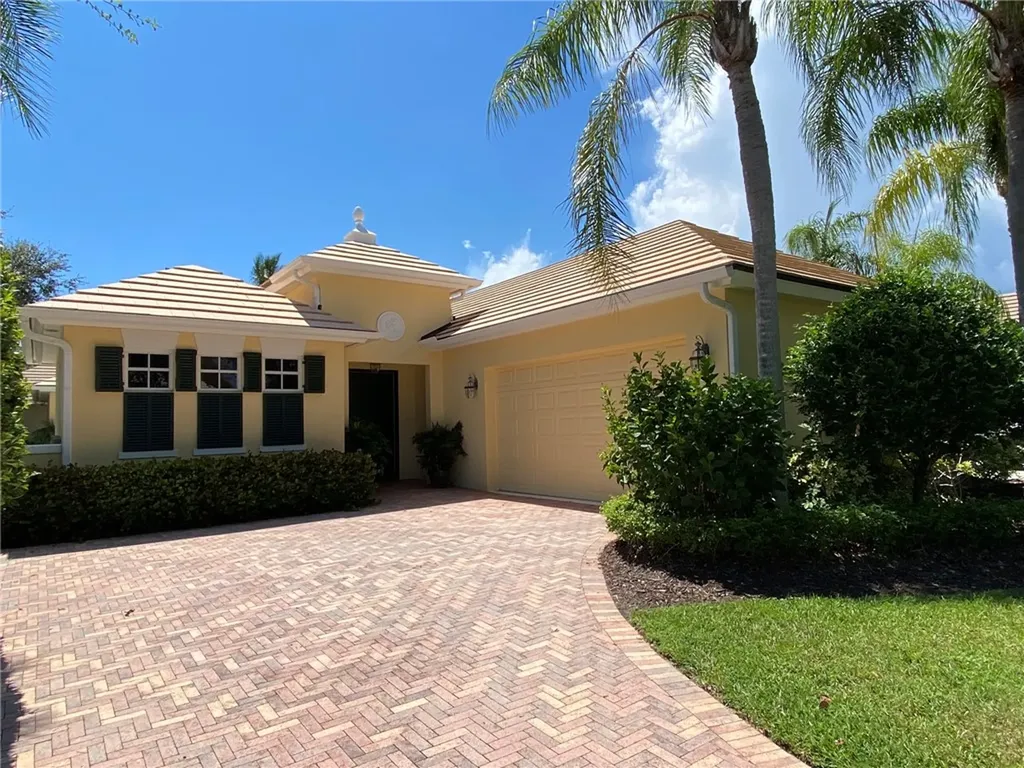 2135 Sea Mist Court Vero Beach FL 32963