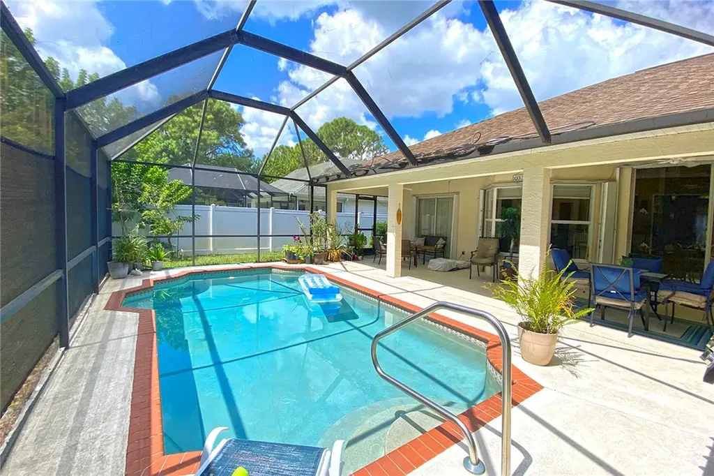 558 Belfast Terrace Sebastian FL 32958