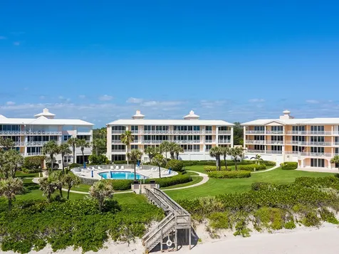 8870 N Sea Oaks Way Vero Beach FL 32963