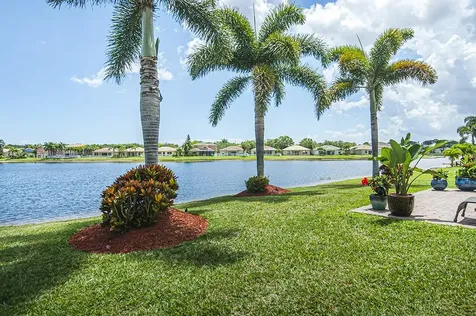 5718 Place Lake Drive Fort Pierce FL 34951