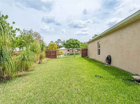 7765 98th Court Vero Beach FL 32967