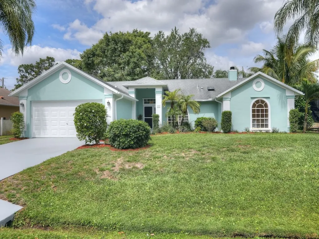 121 Justine Drive Sebastian FL 32958