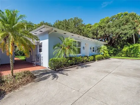 2311 Club Drive Vero Beach FL 32963
