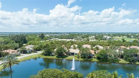 9330 W Maiden Court Vero Beach FL 32963