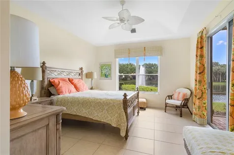 9330 W Maiden Court Vero Beach FL 32963