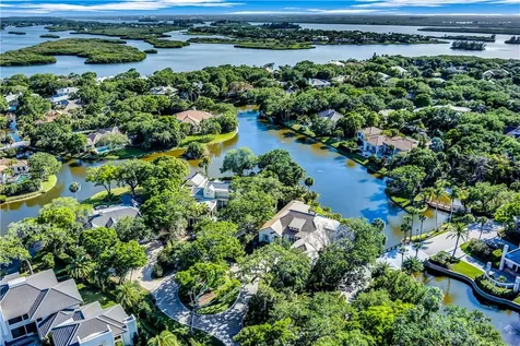 100 Loblolly Reach Vero Beach FL 32963