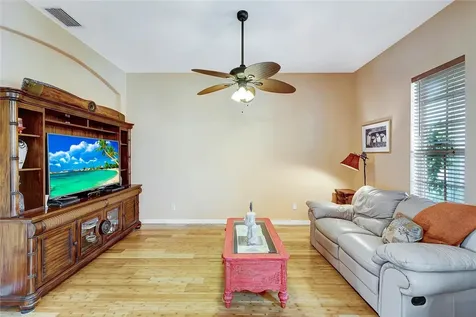 390 25th Avenue SW Vero Beach FL 32962