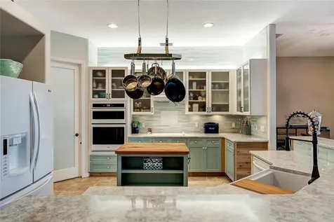 390 25th Avenue SW Vero Beach FL 32962