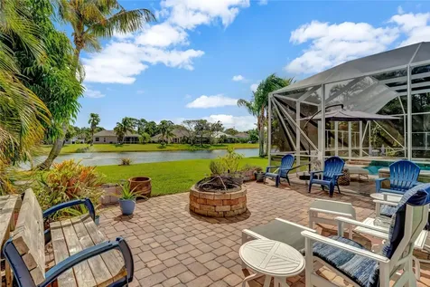 390 25th Avenue SW Vero Beach FL 32962