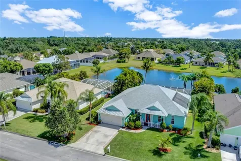 390 25th Avenue SW Vero Beach FL 32962
