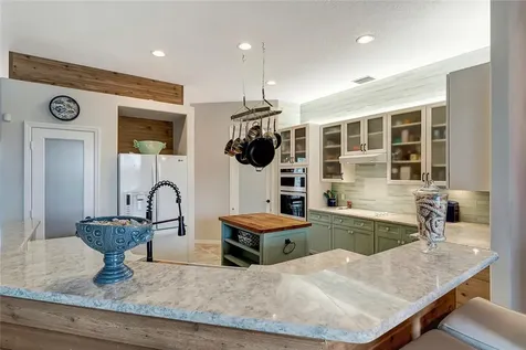 390 25th Avenue SW Vero Beach FL 32962