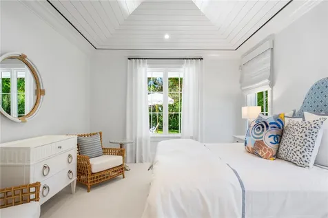 535 Holly Road Vero Beach FL 32963