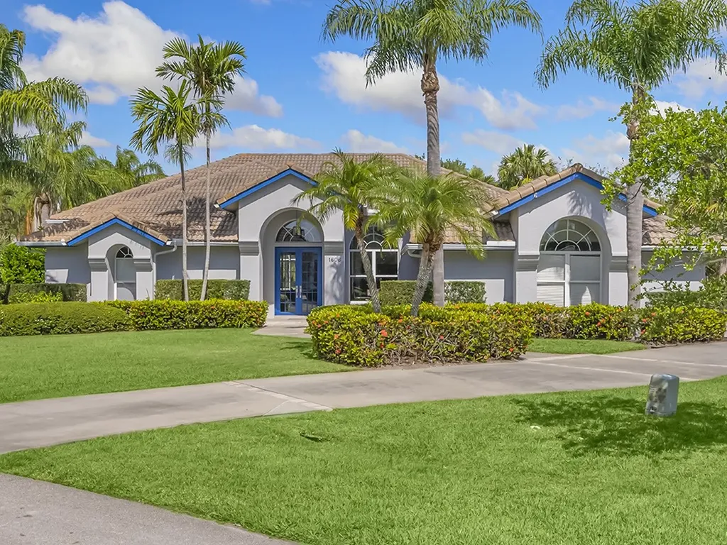1606 W Sandpointe Place Vero Beach FL 32963