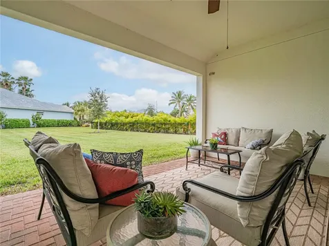 2589 Saint Lucia Circle Vero Beach FL 32967