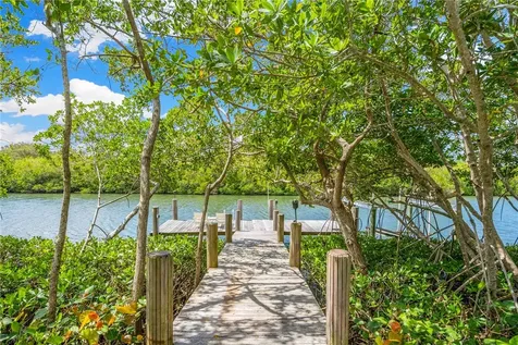 1361 Indian Mound Trail Vero Beach FL 32963