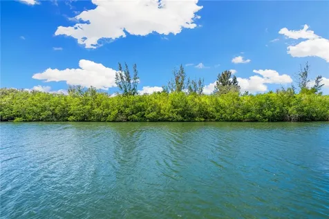 1361 Indian Mound Trail Vero Beach FL 32963