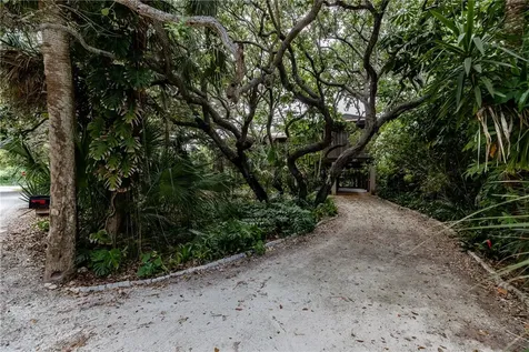 1860 E Pebble Path Vero Beach FL 32963