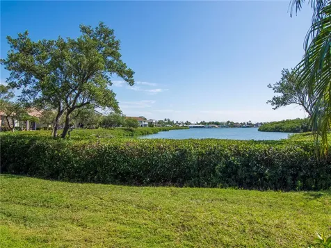 1800 Wildcat Cove Hutchinson Island FL 34949