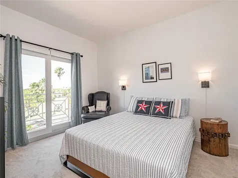 5520 N Harbor Village Drive Vero Beach FL 32967