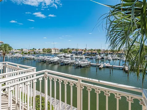 5520 N Harbor Village Drive Vero Beach FL 32967