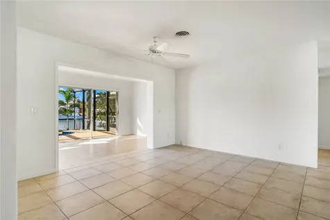 25 Sailfish Road Vero Beach FL 32960