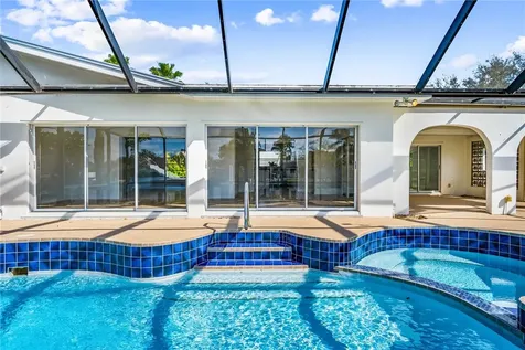 25 Sailfish Road Vero Beach FL 32960