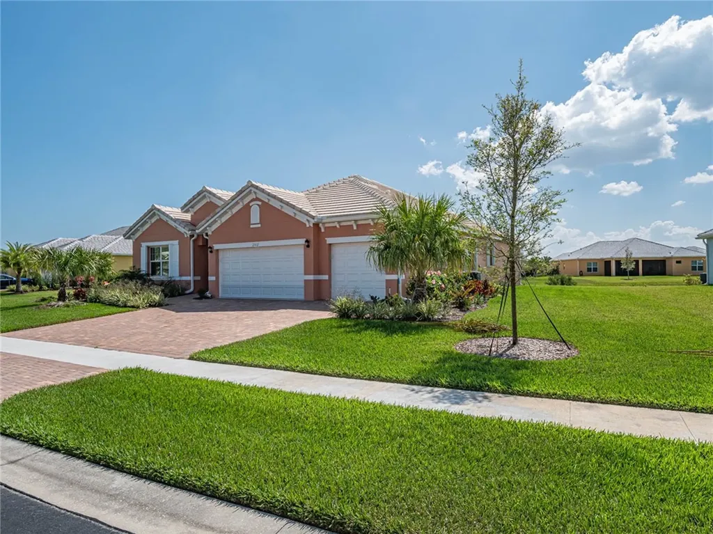 2512 Saint Lucia Circle Vero Beach FL 32967