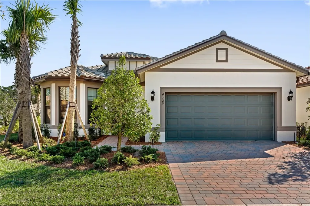 4120 Basket Oak Circle Vero Beach FL 32967