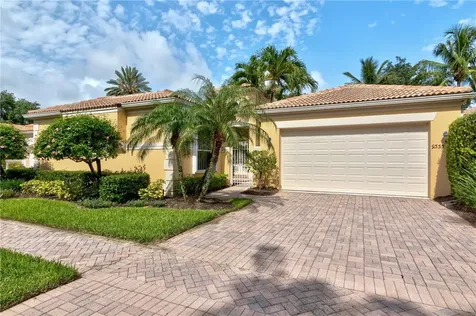 9335 E Maiden Court Vero Beach FL 32963