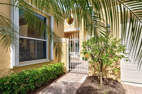 9335 E Maiden Court Vero Beach FL 32963