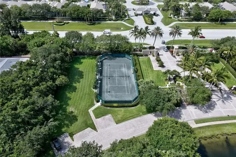 9335 E Maiden Court Vero Beach FL 32963
