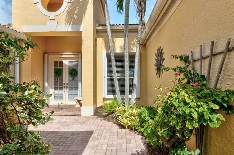 9335 E Maiden Court Vero Beach FL 32963